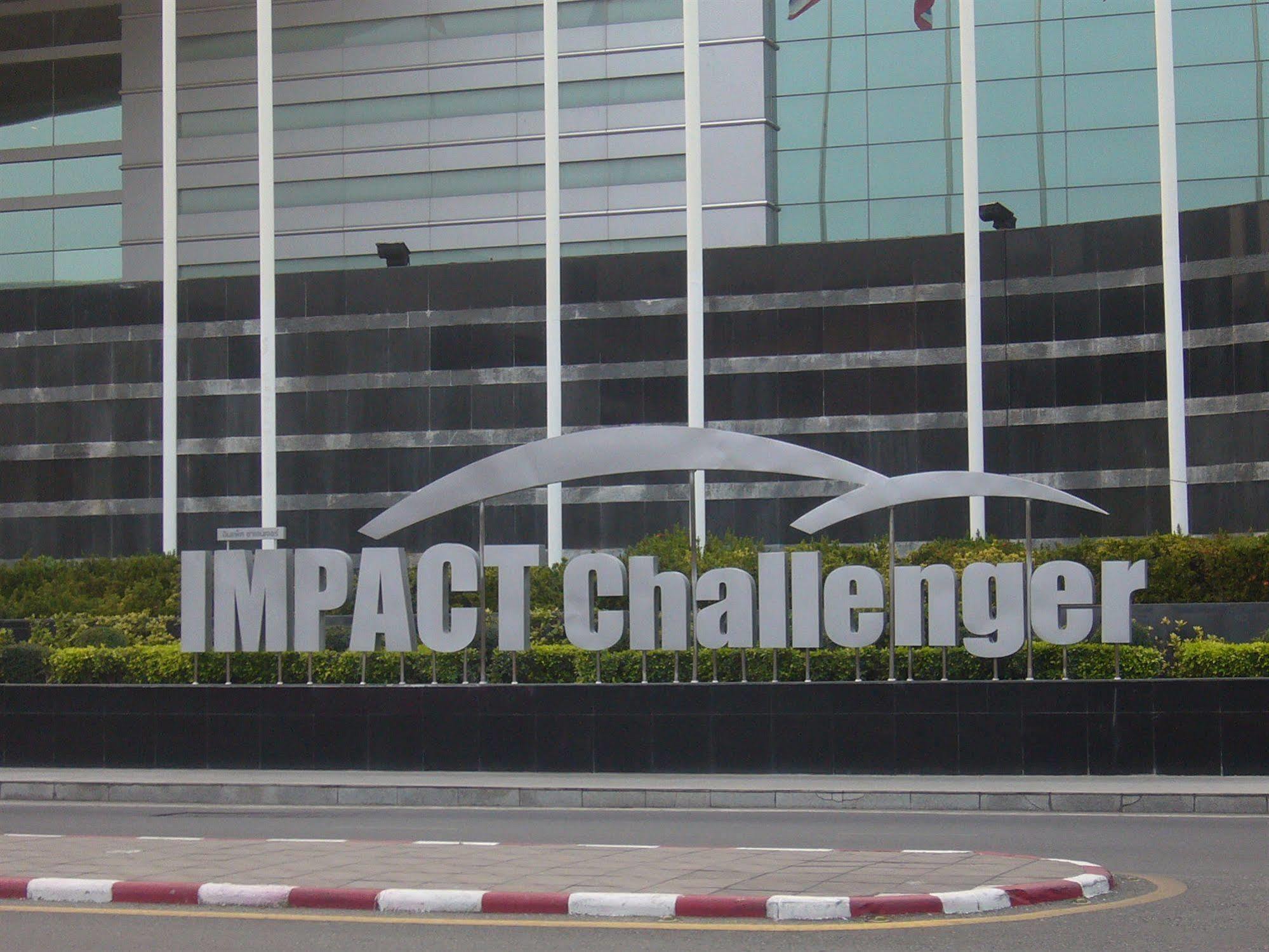 Impact Muang Thong Thani Service Condominium Pak Kret Esterno foto